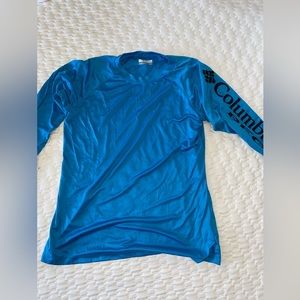 Columbia PFG long sleeve women’s medium